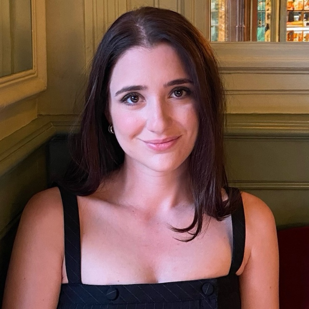 Meet your Posher, Danielle